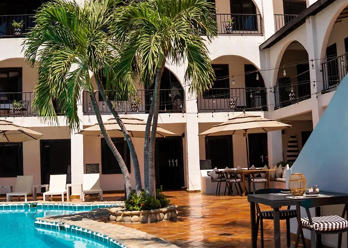 Hotel La Marina 4*