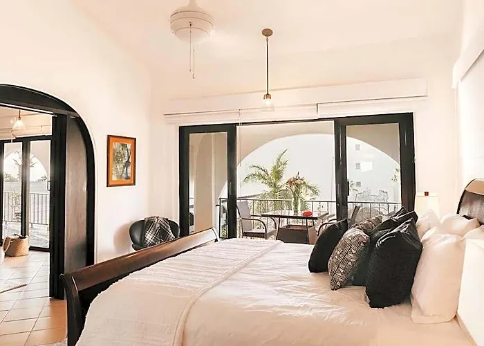 Hotel La Marina 4*